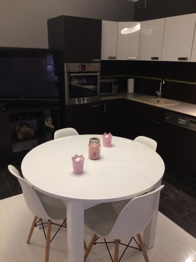 Sienkiewicza 7 Appartement Płock Buitenkant foto